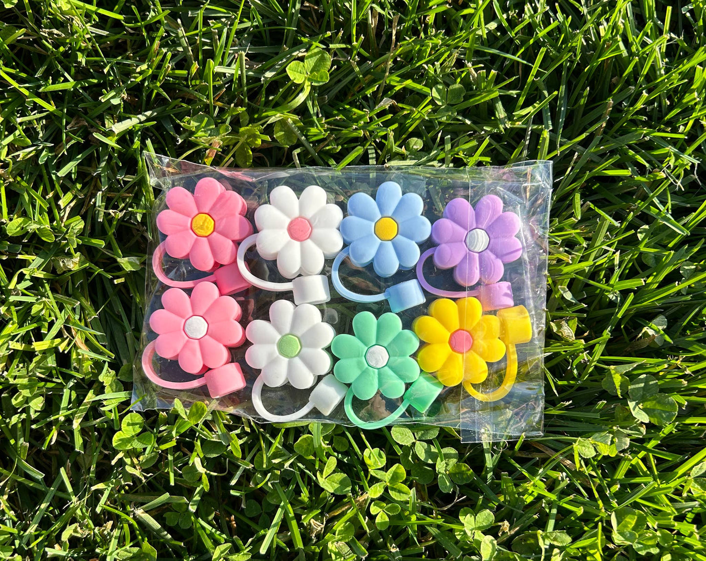 Daisy Straw Toppers Set of 8