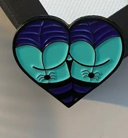 Heart Butt pin