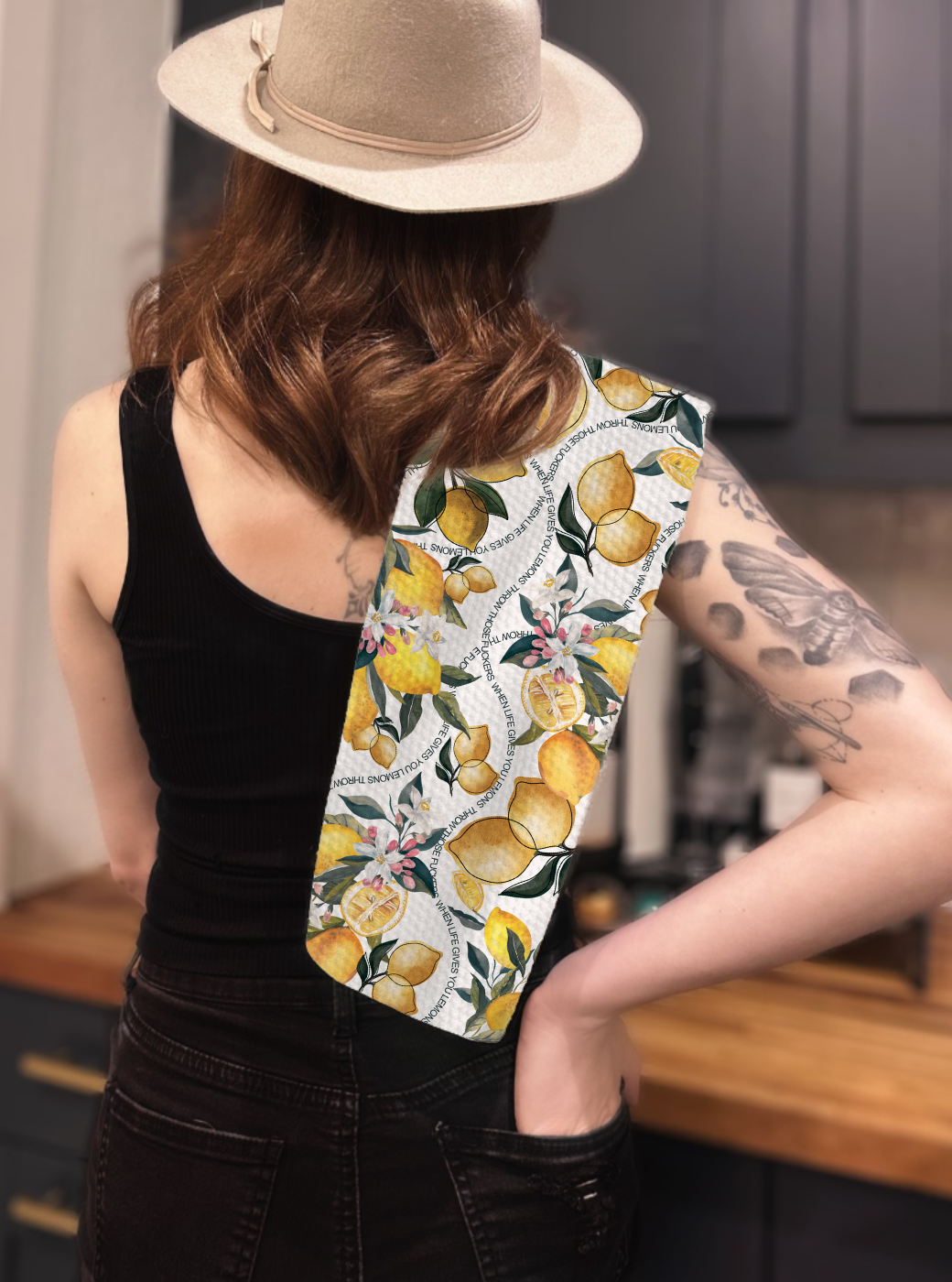 When Life Gives Lemons | Tea Towel Kitchen Essential